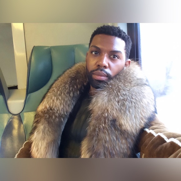 Meet your Posher, Taylor - Picture 5 of 17